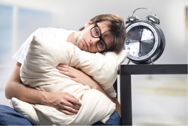 It might be time to set your teenager’s sleep schedule