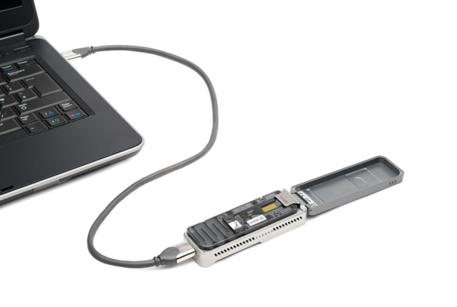 A gene sequencer that fits in your pocket