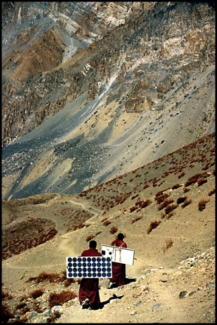 Solar panels being transported to a remote mountain community. [CREDIT: BAREFOOT PHOTOGRAPHERS OF TILONIA]