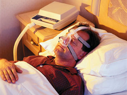 Treatment for sleep apnea by using a ventilator. [CREDIT: LARS POULSEN]