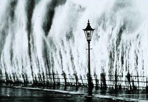 Storm surge from the 1938 hurricane at the Battery, in New York City. [Credit: NOAA/NWS Historic Collection].