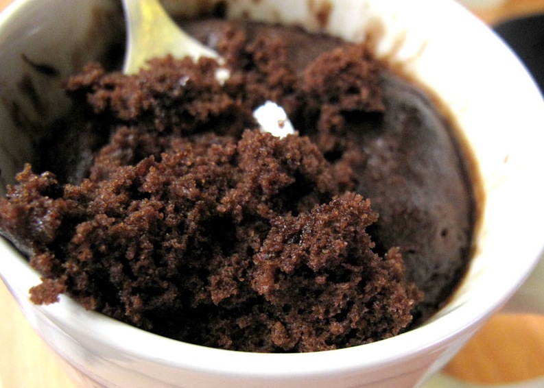 https://scienceline.org/wp-content/uploads/2014/07/mug-cake_suanie_flckr.jpg