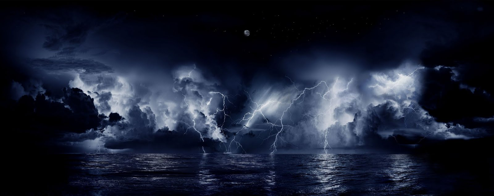 Beach Lightning: Thunderstorm Over The Water At Night Scott, 44% OFF