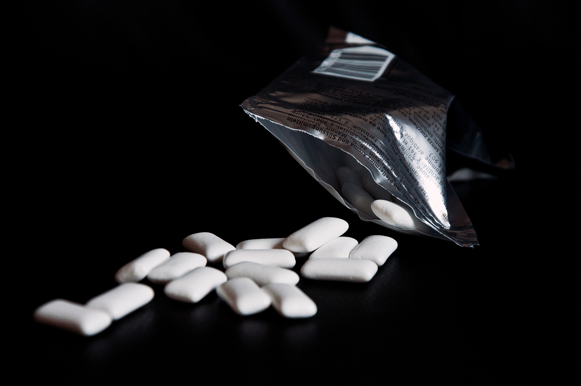 A packet of chewing gum. The story is about chewing gum minimising gut discomfort after heart surgery and various other surgeries. This image is a representative of chewing gum.